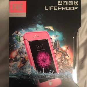iPhone 6S Plus Lifeproof Case